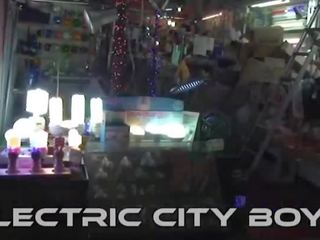 Electric stad jeugdig