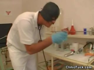 Kép felnőtt videó -ban a klinika