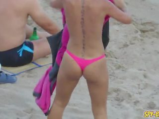 Big Tits hot Topless MILFs - Amateur Voyeur Beach vid